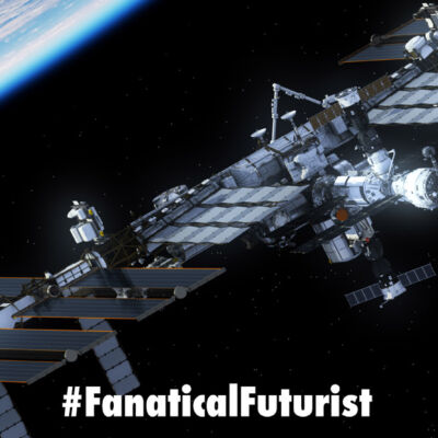 futurist_spacecraft_robot
